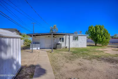 1601 W Circle A Drive, Tucson, AZ 85713 - Photo 23