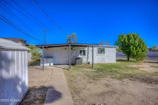 1601 W Circle A Dr, Tucson, AZ 85713 - Photo 23