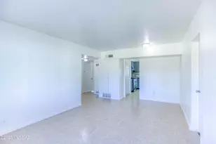 1601 W Circle A Dr, Tucson, AZ 85713 - Photo 21