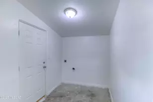 1601 W Circle A Dr, Tucson, AZ 85713 - Photo 13