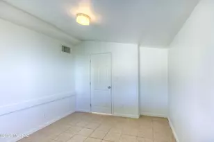 1601 W Circle A Dr, Tucson, AZ 85713 - Photo 19