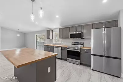 11935 S Amber Ann Lane, Tucson, AZ 85736 - Photo 17