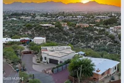 5702 N Lady Lane, Tucson, AZ 85704 - Photo 23