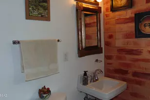 211 W Camino Manzana, Green Valley, AZ 85614 - Photo 11