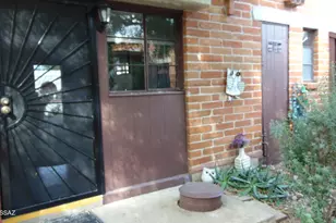 211 W Camino Manzana, Green Valley, AZ 85614 - Photo 15