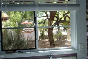 211 W Camino Manzana, Green Valley, AZ 85614 - Photo 17