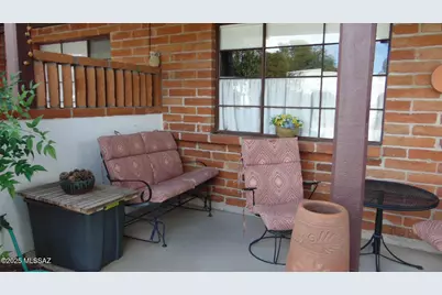 211 W Camino Manzana #B, Green Valley, AZ 85614 - Photo 1