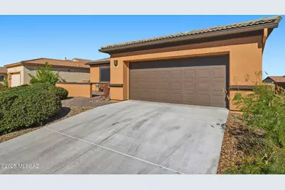 2316 W Calle Balaustre, Green Valley, AZ 85622 - Photo 9