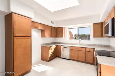 3808 S Via Del Reyecuelo, Green Valley, AZ 85622 - Photo 3