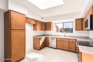 3808 S Via Del Reyecuelo, Green Valley, AZ 85622 - Photo 3