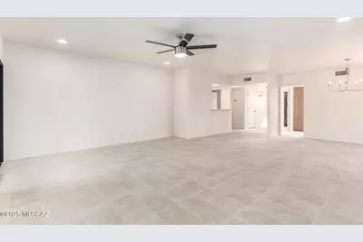 3808 S Via Del Reyecuelo, Green Valley, AZ 85622 - Photo 7