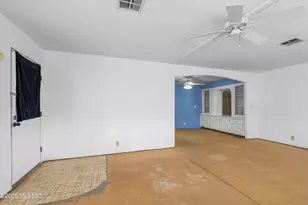 278 W Mora Dr, Green Valley, AZ 85614 - Photo 5