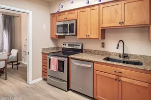 5135 N Pueblo Villas Dr, Tucson, AZ 85704 - Photo 9