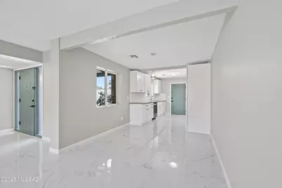 4136 E Megan Drive, Tucson, AZ 85712 - Photo 7