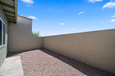 4136 E Megan Drive, Tucson, AZ 85712 - Photo 33