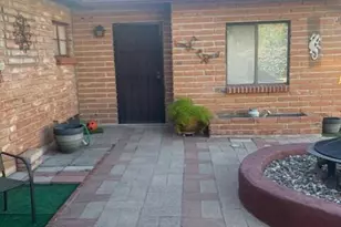 1210 W Schafer Dr, Tucson, AZ 85705 - Photo 9