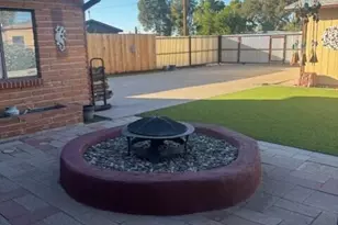 1210 W Schafer Dr, Tucson, AZ 85705 - Photo 11