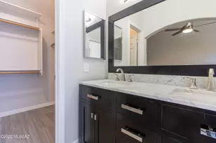 3688 W Sunglade Dr, Tucson, AZ 85742 - Photo 9