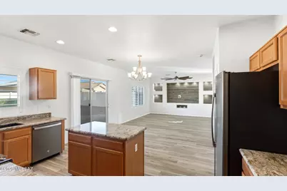 33915 S Colony Drive, Red Rock, AZ 85145 - Photo 17