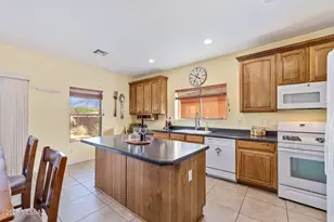 13076 N Desert Olive Dr, Oro Valley, AZ 85755 - Photo 15