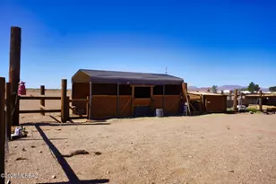 5215 E Sunizona Ave, Pearce, AZ 85625 - Photo 27