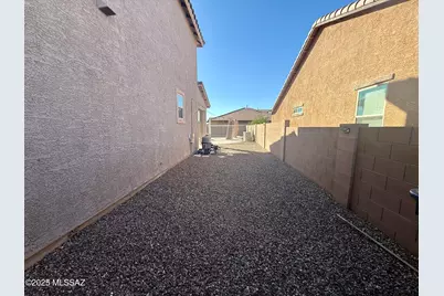12295 Old Mill Place, Marana, AZ 85653 - Photo 31