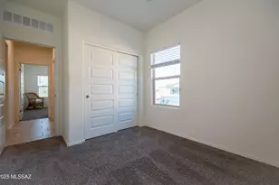 9294 W Tenaza Ln, Marana, AZ 85653 - Photo 9