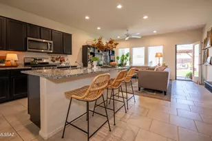 9294 W Tenaza Ln, Marana, AZ 85653 - Photo 17