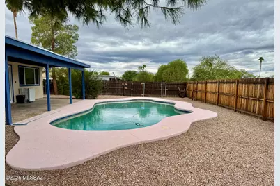 9301 E Speedway Boulevard, Tucson, AZ 85710 - Photo 3