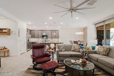 1110 N Broken Hills Drive, Green Valley, AZ 85614 - Photo 13