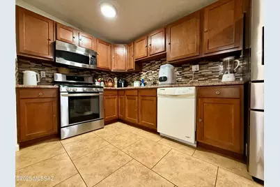 5110 E 26th Street, Tucson, AZ 85711 - Photo 3