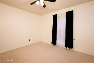2849 W Wagon Wheels Drive, Tucson, AZ 85745 - Photo 13
