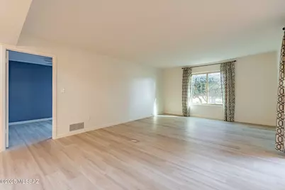 7227 E Camino Valle Verde, Tucson, AZ 85715 - Photo 9