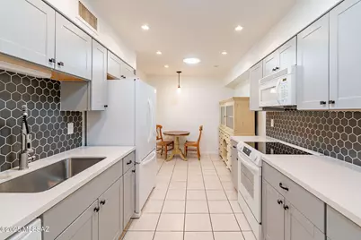 7227 E Camino Valle Verde, Tucson, AZ 85715 - Photo 13