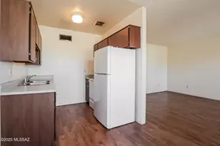 1518 E Hedrick Dr, Tucson, AZ 85719 - Photo 9