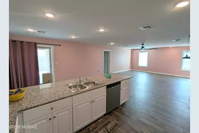 7977 Namaka Drive, Casa Grande, AZ 85193 - Photo 17