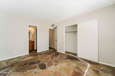 4259 W Stagestop Court, Tucson, AZ 85741 - Photo 9