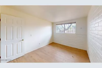 8645 E Bellevue Place, Tucson, AZ 85715 - Photo 13