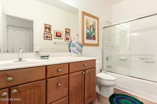 1388 W Camino Buenos Aires, Sahuarita, AZ 85629 - Photo 21