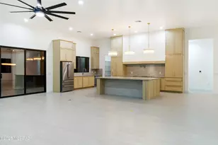 2537 N Lloyd Bush Dr, Tucson, AZ 85745 - Photo 13