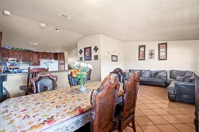 6050 S Springbrook Drive, Tucson, AZ 85746 - Photo 7