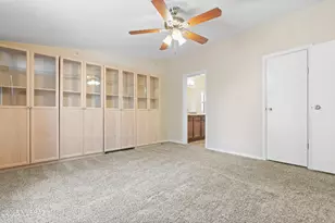 6205 E Rough Rock Dr, Tucson, AZ 85756 - Photo 9