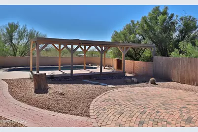 8262 E Camino Herradura, Tucson, AZ 85750 - Photo 17