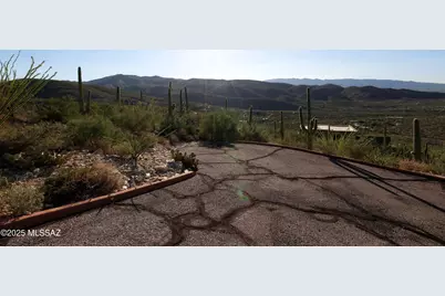 12493 Mira Vista Canyon Place #17, Tucson, AZ 85749 - Photo 11