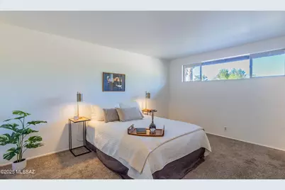 7426 E Montecito Drive, Tucson, AZ 85710 - Photo 23