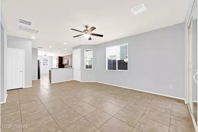 7991 S Dolphin Way, Tucson, AZ 85756 - Photo 5