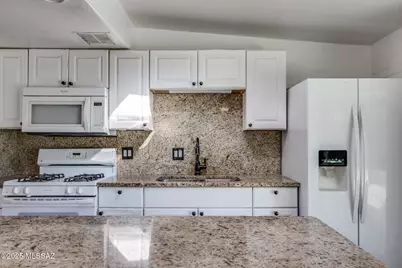 4114 N Lange Avenue, Tucson, AZ 85705 - Photo 5