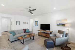 1930 N Agarita Wy, Green Valley, AZ 85614 - Photo 9