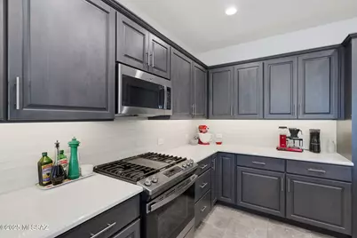 1930 N Agarita Way, Green Valley, AZ 85614 - Photo 13