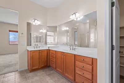 7491 S Woodbury Grove Drive, Tucson, AZ 85757 - Photo 23
